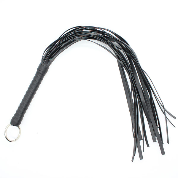 Flogger BDSM en cuir pour le plaisir sexuel des couples