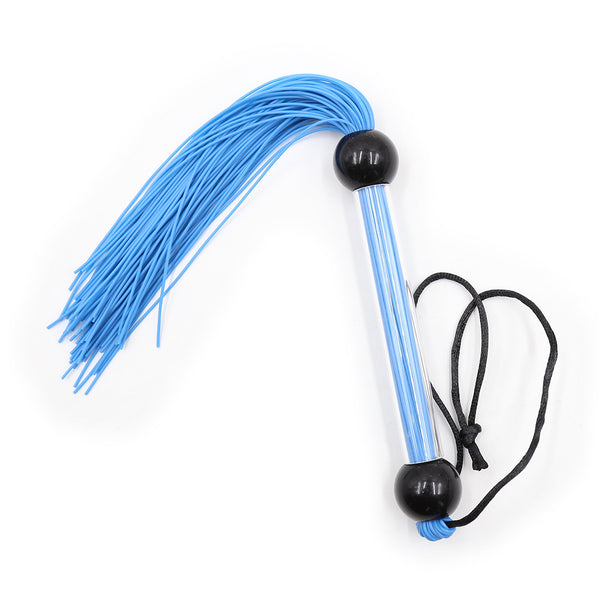 Flogger en silicone pour jeu BDSM en couple