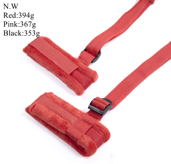 Harnais de cou rembourré de retenue BDSM avec menottes et menottes aux chevilles