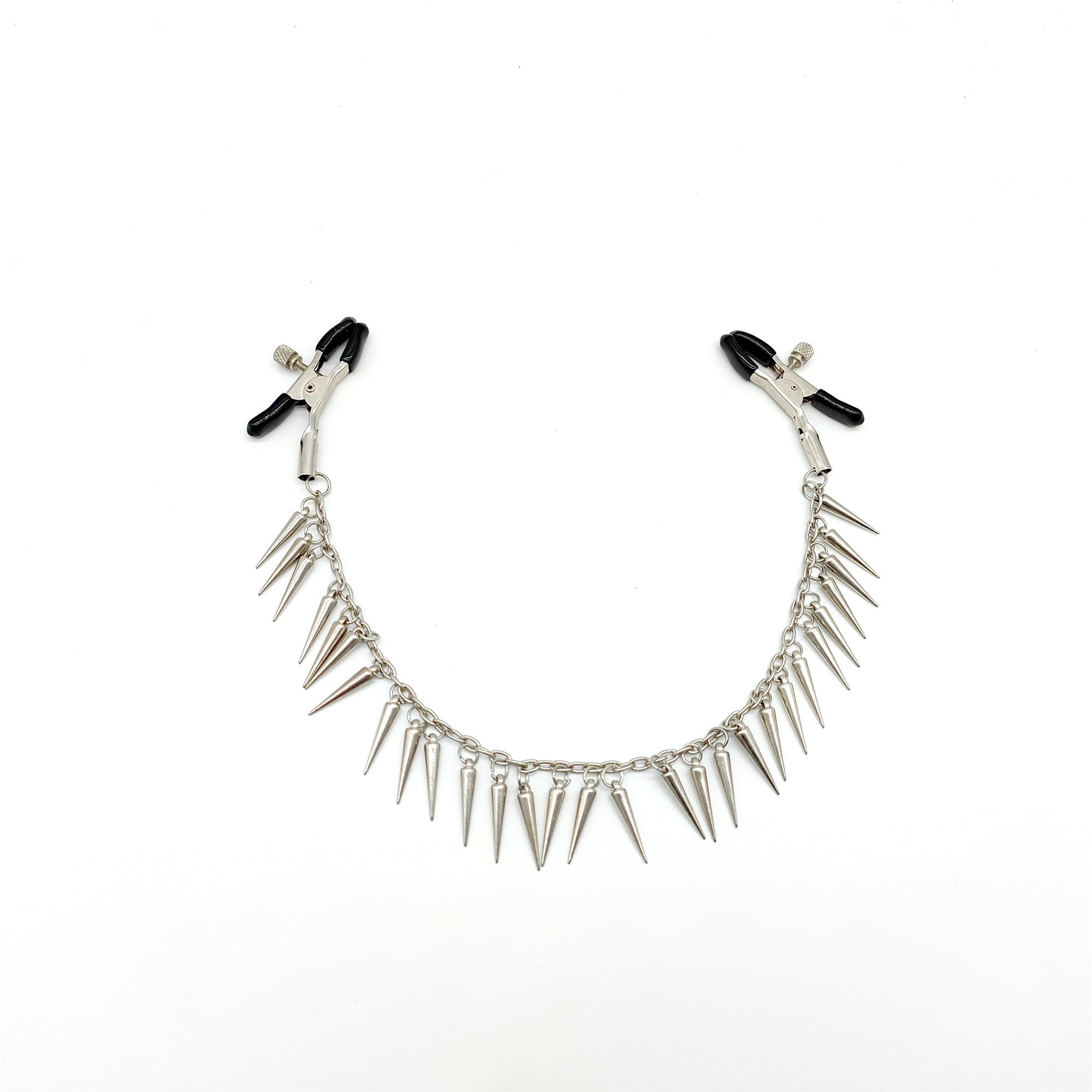 Pinces à tétons avec chaîne pour jeux sexuels