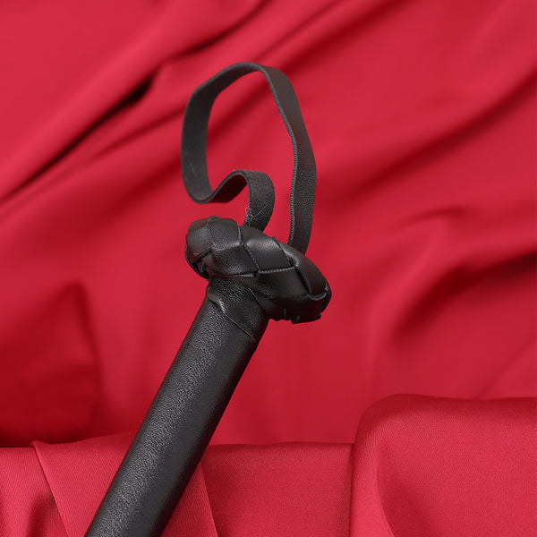 Long fouet, fessée, pagaie, BDSM, bondage, jouets sexuels