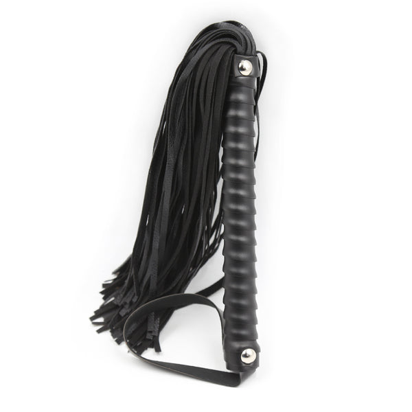 Flogger SM pour le plaisir sexuel