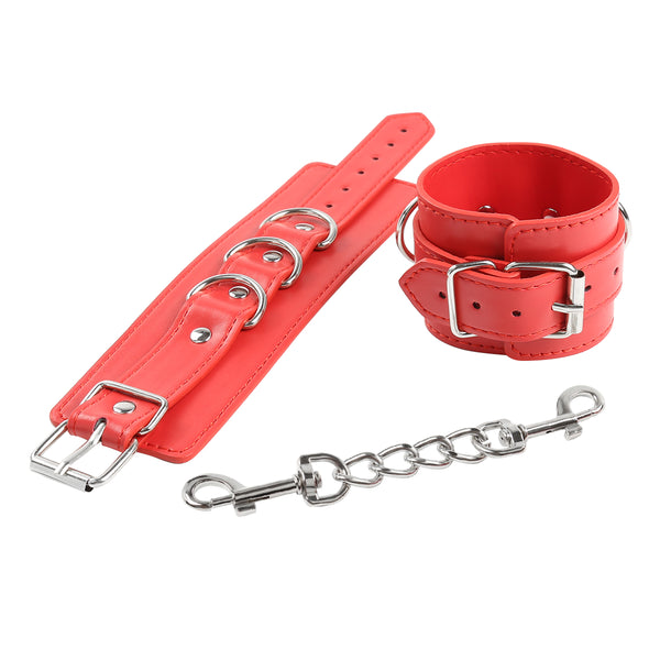 Menottes et contraintes de bondage BDSM