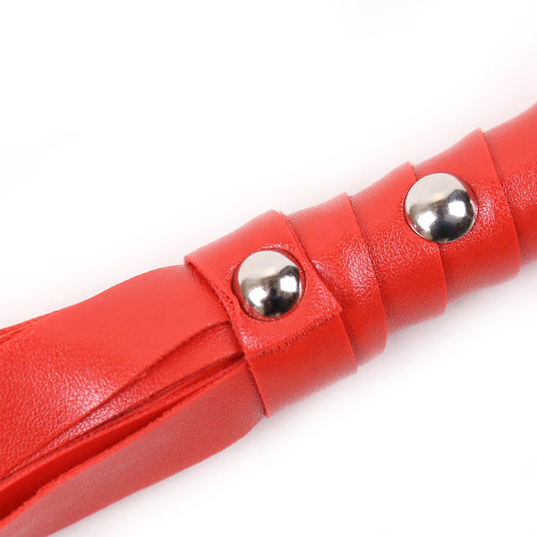 Flogger clouté en PU pour jeu BDSM