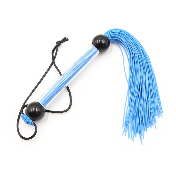 Flogger en silicone pour jeu BDSM en couple