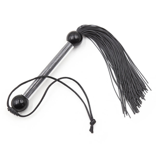 Flogger en silicone pour jeu BDSM en couple