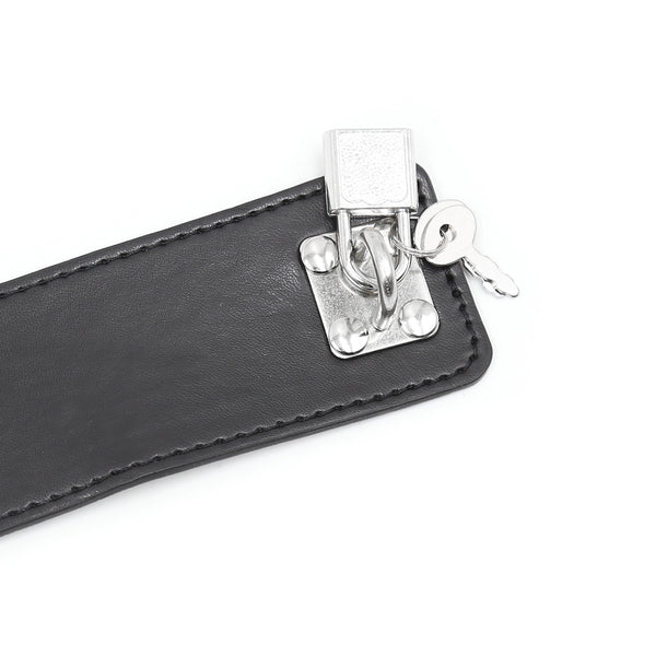 Collier SM avec attaches pour poignets et chevilles