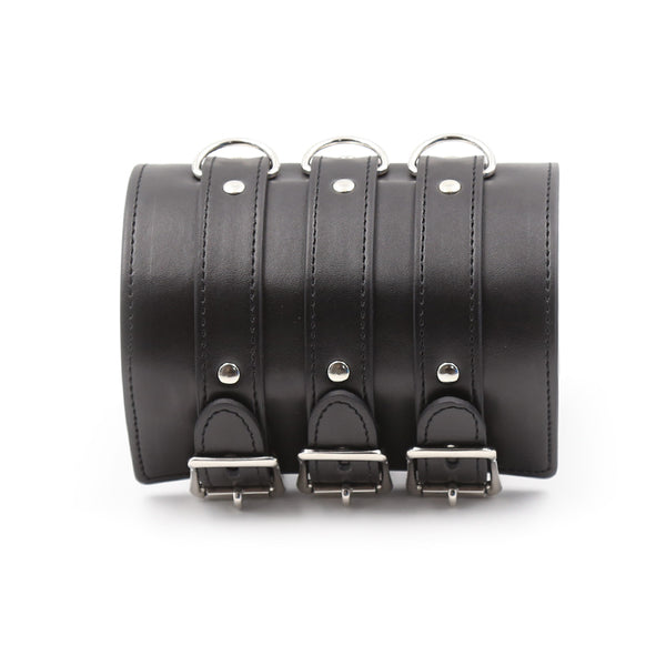 PU Wrist Restraints With Metal Accessories