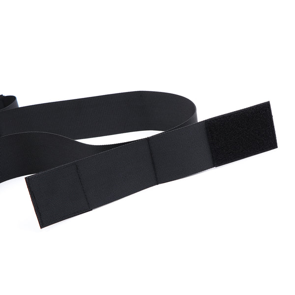 Attaches BDSM de la taille aux poignets