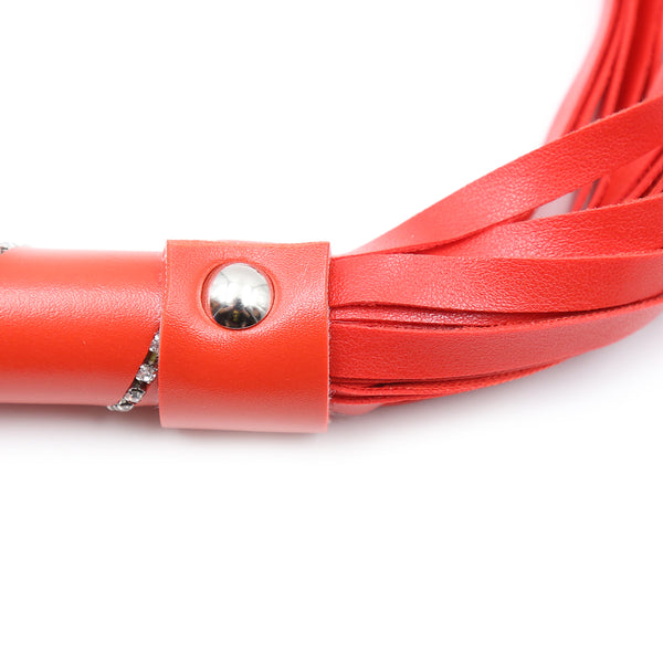 Accessoires sexuels BDSM avec fouet orné de bijoux
